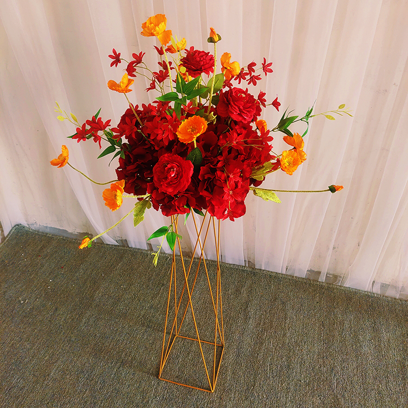 婚庆路引花器 铁艺蛮腰路引婚礼桌花摆件几何路引T台布置道具