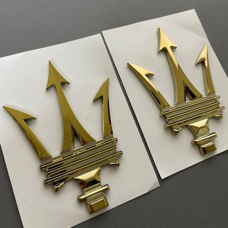 于玛莎拉蒂土豪金色车标莱万特总裁吉博力改装字标车贴后尾标