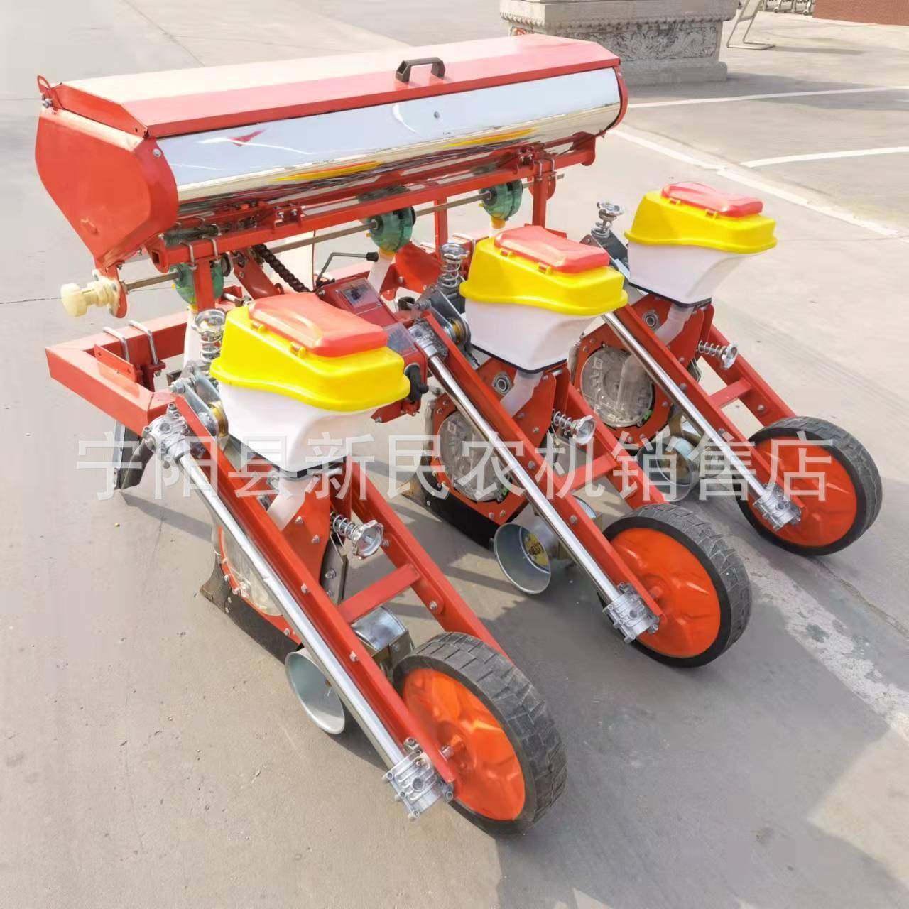 CPR山地丘陵地区用深施肥浮玉米播种米机3行浮4行深耕款悬种玉大