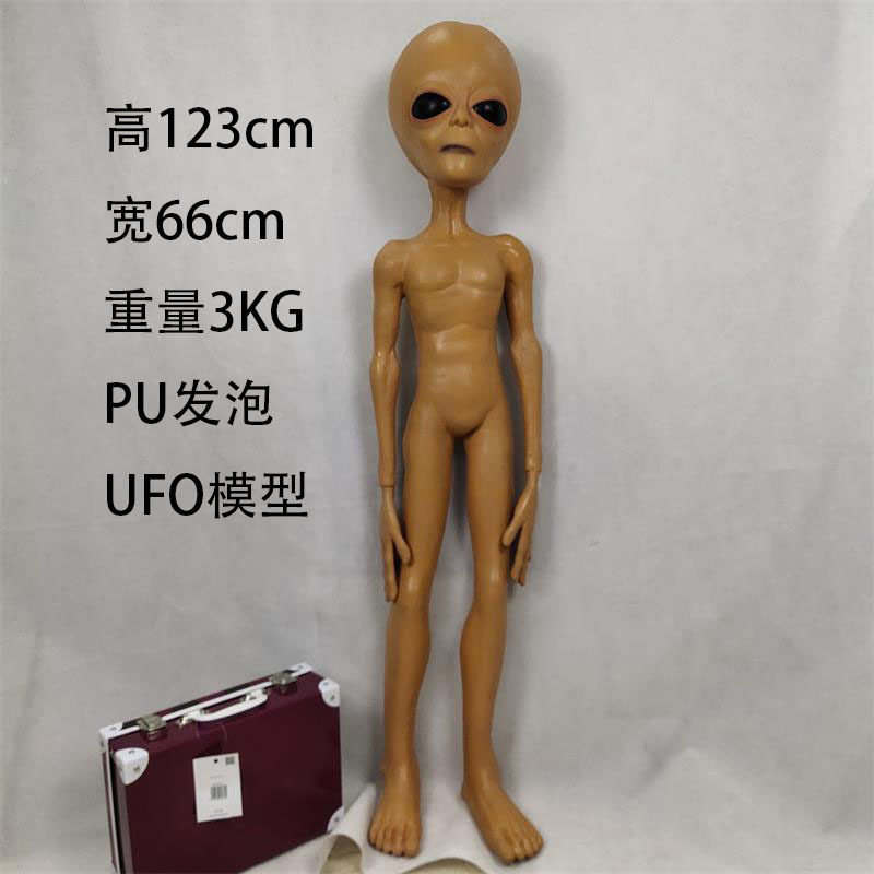 卡通逼真UFO外星人道具 鬼屋场景布置摆件酒吧空间吓人外太空模型