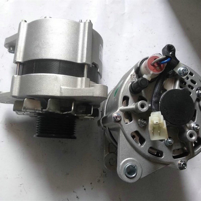 江淮帅铃发电机1000648186B发电机28V70A
