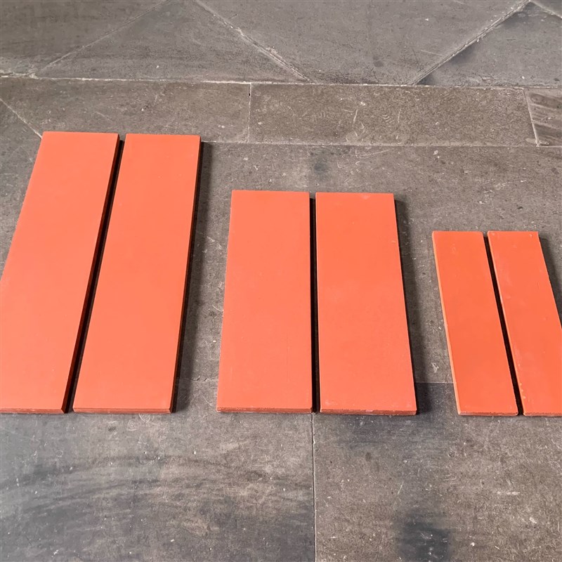 红条砖 红色墙砖 纯色外墙砖复古红墙砖 中式餐饮咖啡店 红砖贴片