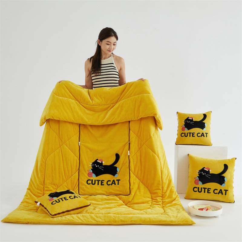 抱枕被子两用加厚办公室折叠午睡枕头毯子二合一沙发汽车靠枕车载,玩具/童车/益智/积木/模型,垂直悬浮玩具,淘宝优惠券,粉丝福利购,淘宝优惠卷