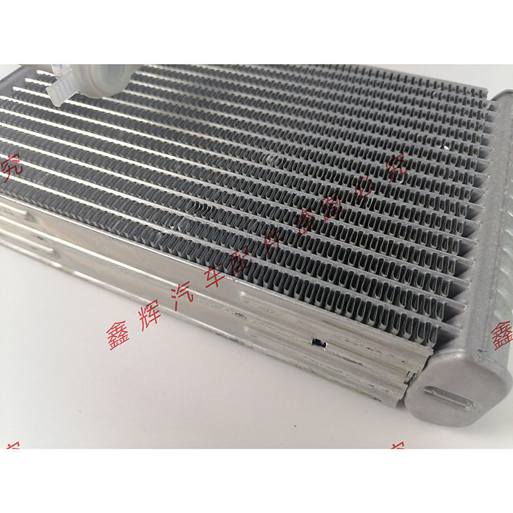 江铃驭胜S350原厂后蒸发箱芯体