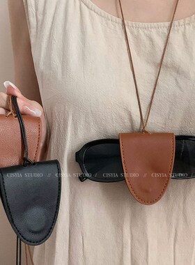 韩版皮质挂脖磁吸长款项链女配饰早秋多功能眼镜夹毛衣链旅行饰品