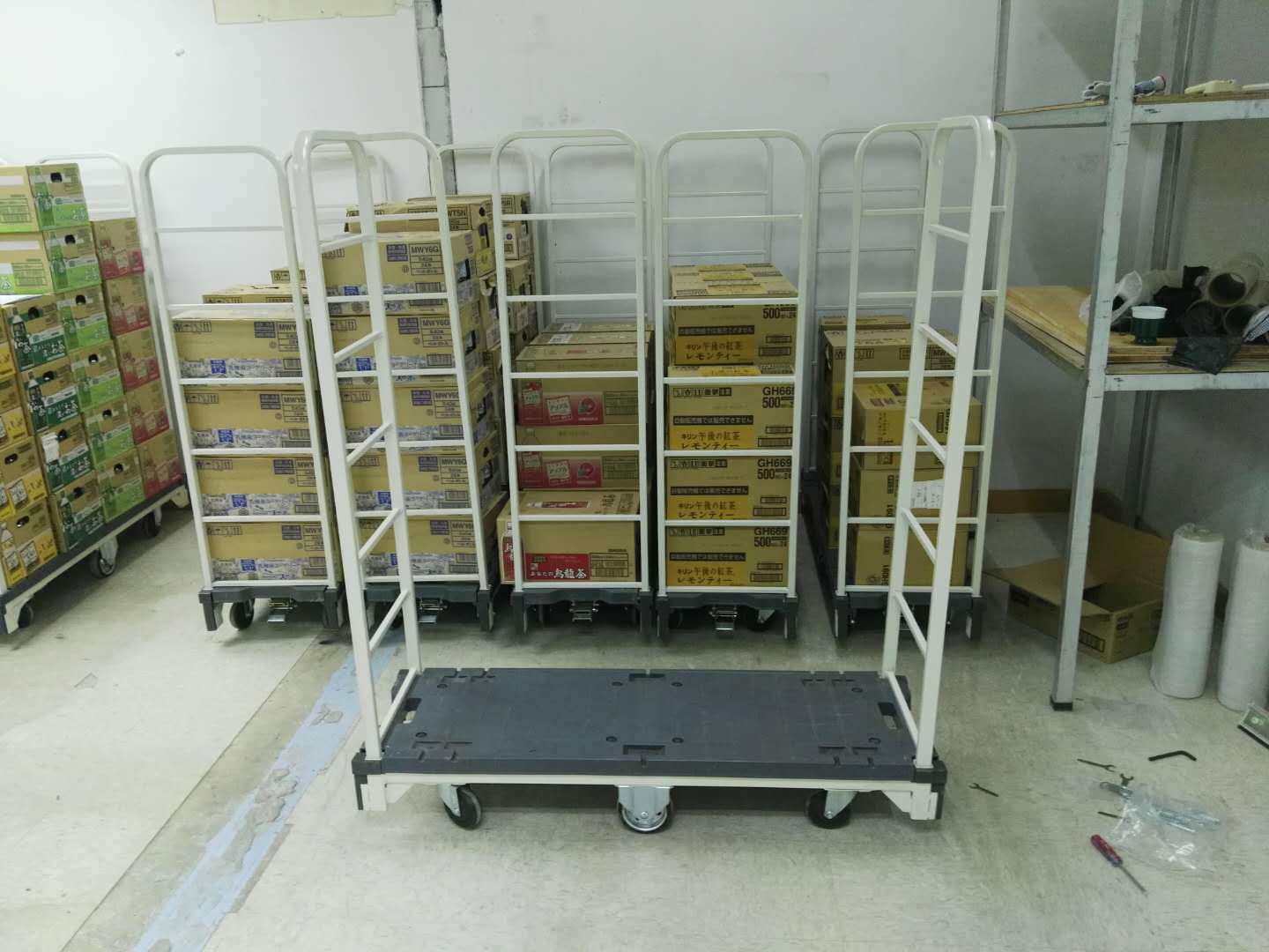 商超窄巷道六轮理货推车