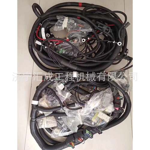 挖机散热器管软，用P于C1250CST8PC200挖掘机管道套件21N-979--36