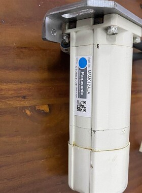 伺服电机MSM012AJA 外观如图片 看上的来撩 拆机