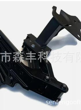 适用于19杠-2羊3款道奇公1500后保险踏板821822152895289AG282215