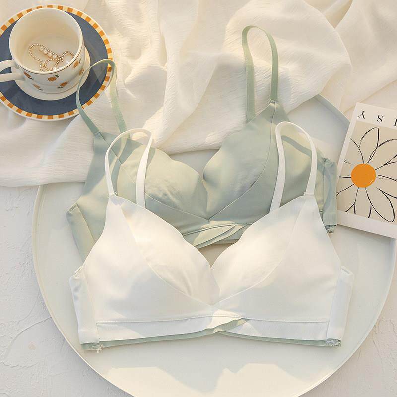 内衣女夏季薄款大胸显小无痕少女风聚拢无钢圈收副乳防下垂文胸罩