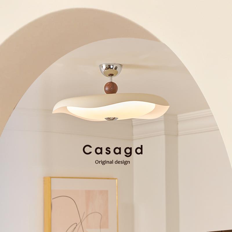 法式中古风创意飞碟护眼卧室灯2025新款奶油风餐厅吸顶灯CASAGD