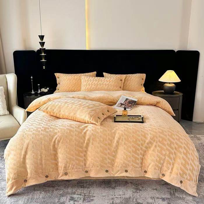 朵儿星球2025新款纽扣款9D冰岛绒雕花全消光牛奶绒四件套XPZ