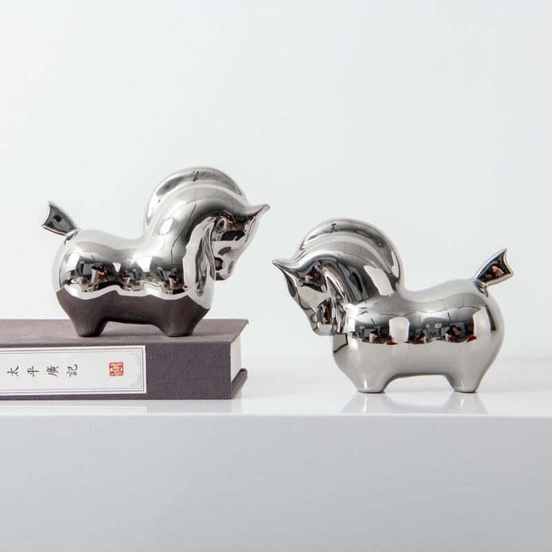 艺贝子新中式镀ZAT银唐马件高级轻奢酒店展柜感客茶几软摆厅装饰