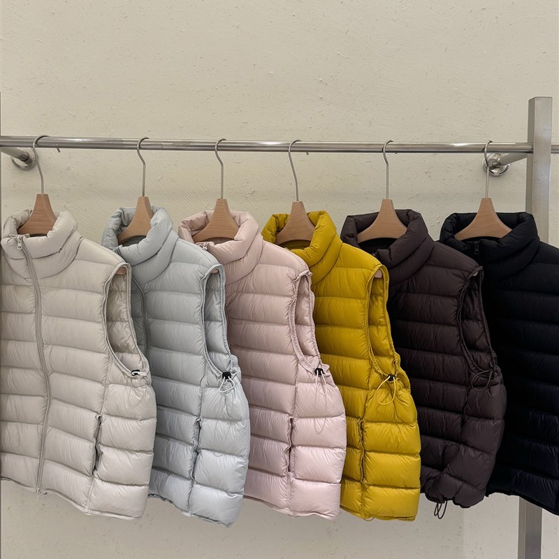 韩版立领排骨羽绒服马甲女2025爆款宽松超好看90白鸭绒短款外套潮