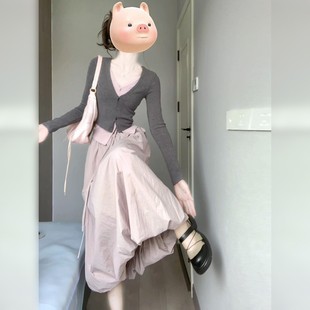 2026新款韩系高级感连衣裙子女秋冬季小个子穿搭一整套装花苞长裙