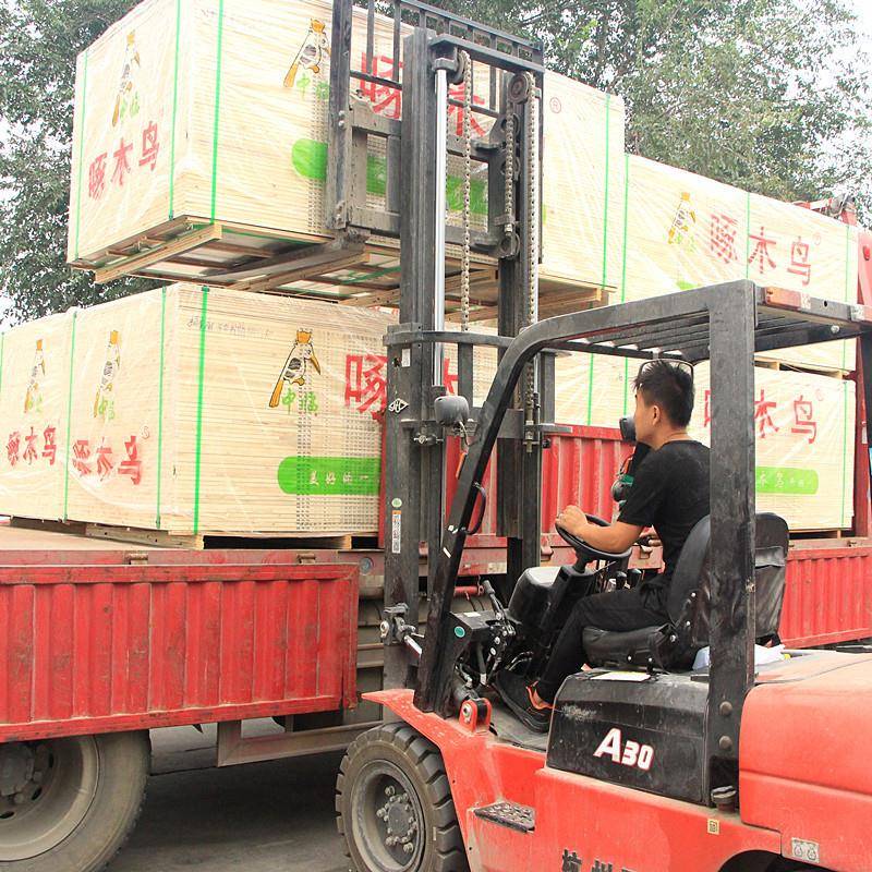 化货马QCO六甲板材直贴生机拼态免漆板表面平现整无碳颜色齐全