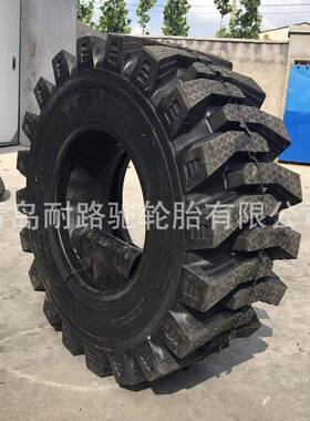 0装载机半实心轮16/7R2016/0R24R7-4花纹钢丝胎20.5/胎70588R16
