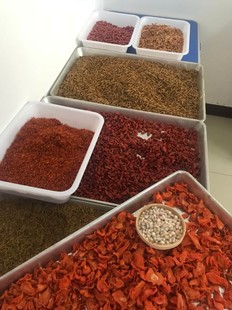 鸣谷轩 黄腰柳莺颗粒 戴菊鸟食 鹪鹩鸟食 柳莺鸟食 鹪鹩食 三道食