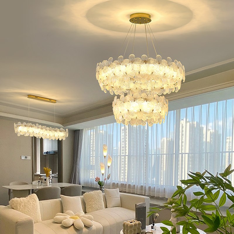 法式轻奢吊灯客厅灯2024年新款玻璃雪花瓣奶油风高档餐厅卧室灯具