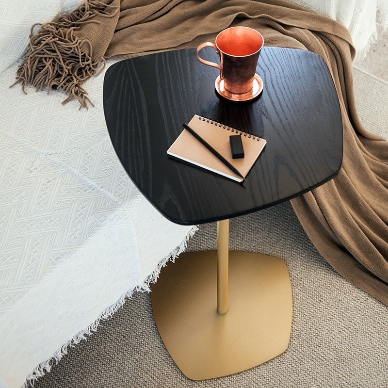 白蜡木卧室边几现代简约胡桃木角几卧室床头咖啡小桌子实木小茶几