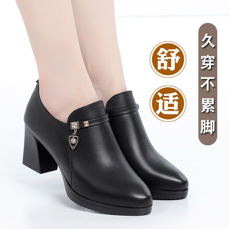 女士皮鞋春秋季2021年新款真皮时尚中跟妈妈单鞋女粗跟中年女鞋子图片