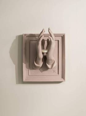 现代立创意《祈祷之手》手工香艺术薰宿烛台挂件体家居民A125酒店