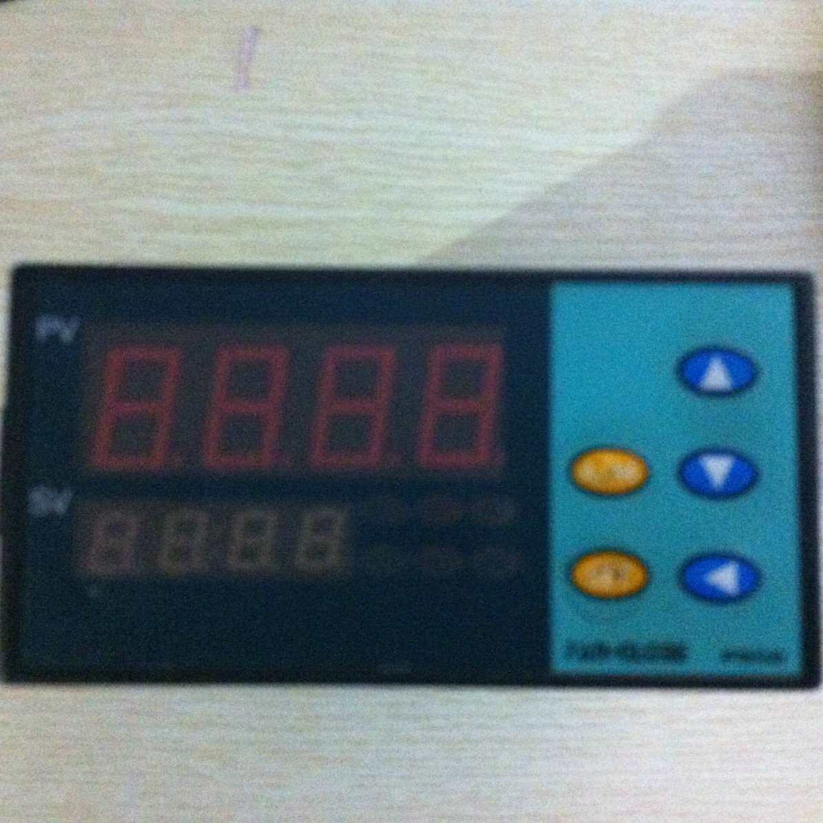 高精度温湿度控制器P908X-702-010-001AX温控器 温控仪 温控表