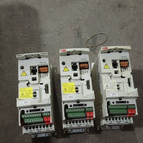 变频器ACS355-03E-07-4  3KW 380