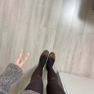 咖色裤 毫不费力 袜 真绝瞭 显瘦高级感 棕色芭蕾鞋 覆古老钱