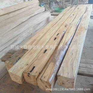 老榆木旧房梁料风化实木老门板旧木方子房梁搭建木柱原木隔断立柱