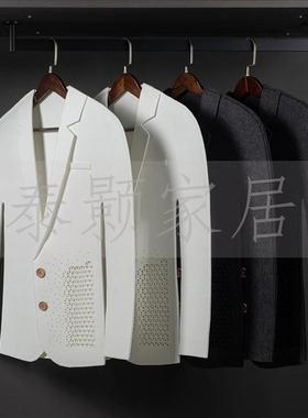 毛纳毡JJ道厅具衣服样板房收箱间摆件简约衣柜展装饰品组合衣帽软