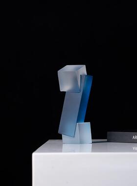 左顾现代轻奢透明树脂蓝色亚克力摆件展厅样板间玄关装饰品摆件