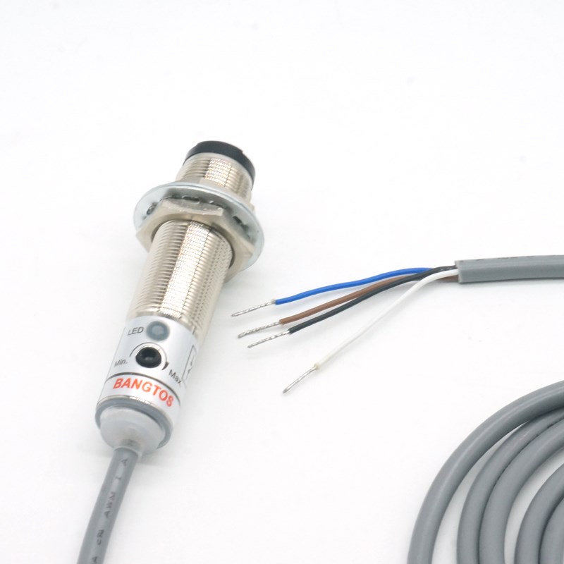 M18邦拓斯漫反射光电开关2V红外行程传感器GD-10ENP电眼感应开关