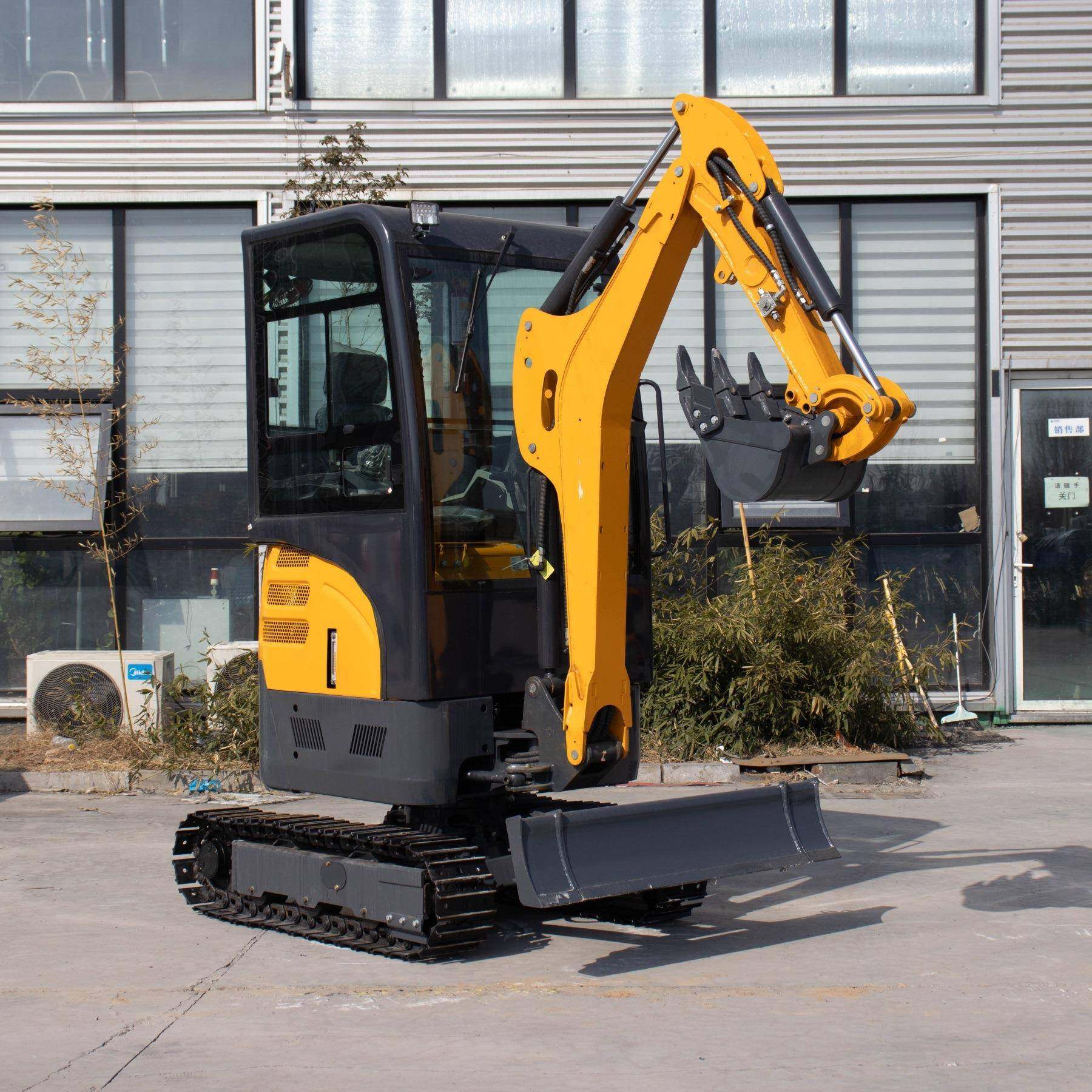 出口法工2程小型DFM挖掘机.2吨履带农式用挖沟机微型挖掘机厂国家