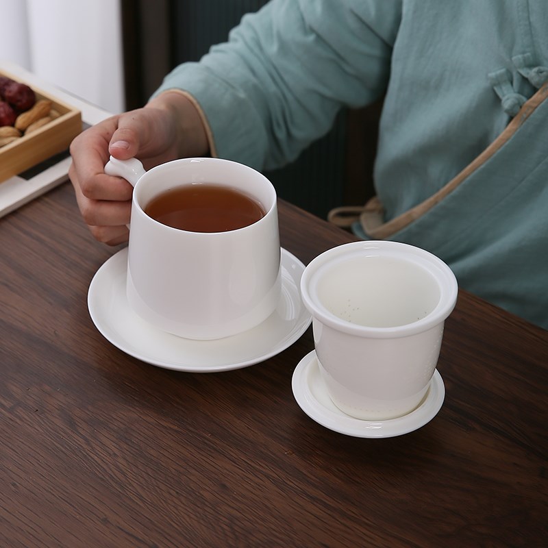羊脂玉白瓷带盖过滤茶杯大号陶瓷杯子个人办公家用茶水分离泡茶杯