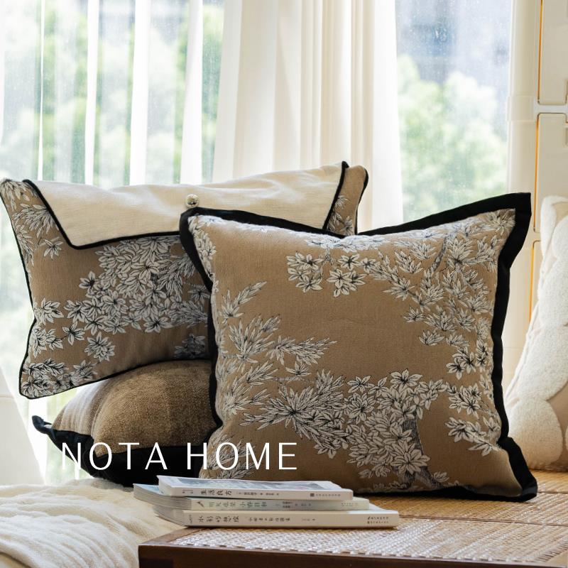 奢法式风抱枕沙发客轻厅高级感垫枕床上抱车载长条腰靠枕棕HBV色