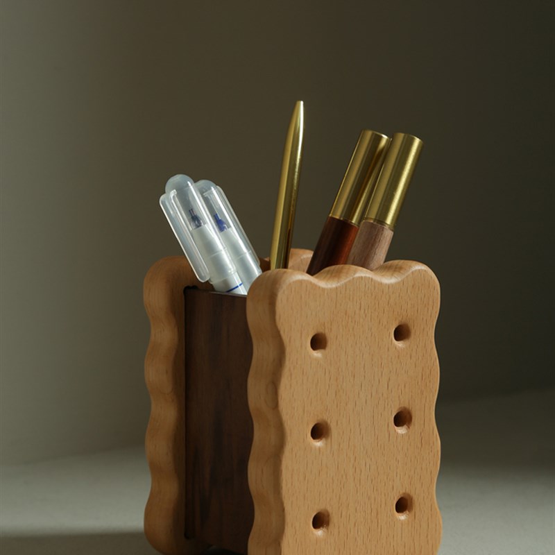 实木木质桌面笔筒创意可爱卡通学生教师节礼物书房办公文具收纳