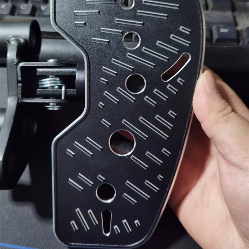 爵士捷DX250奔达黑旗500燎金吉拉300450巡航机车加宽大前脚踏板