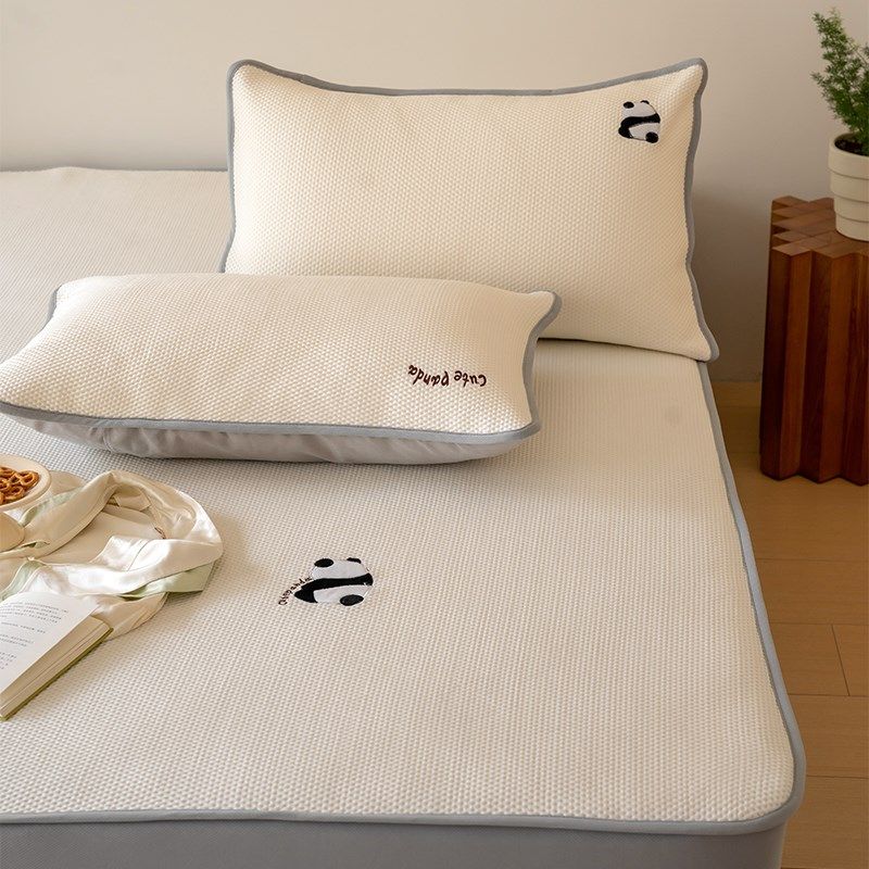 卡通熊猫绣花冰丝凉席三件套 夏季冰丝席床笠床罩可水洗空调席