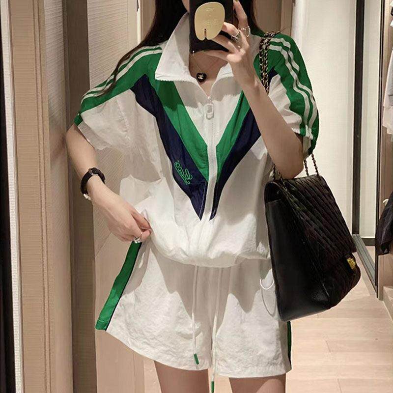休闲运动服气女2024夏季新UKT装款大码小个子洋龄短袖套短裤两件