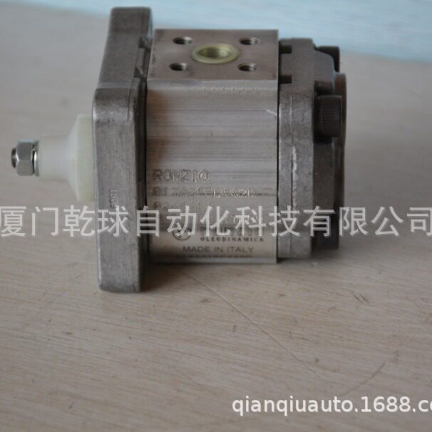 RONZIO齿轮泵01ZAG16C442D