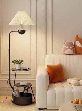 2地02沙5年新款落灯客厅体发旁边几装饰摆件复古卧室床头91999柜