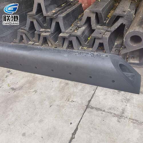 实防心橡胶护舷码舷头舰艇舶停靠撞护D型船拱型防撞无品牌/橡胶护
