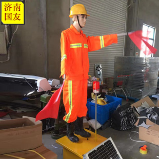 太阳能保通机器人 交通指挥机器人智能施工指挥员