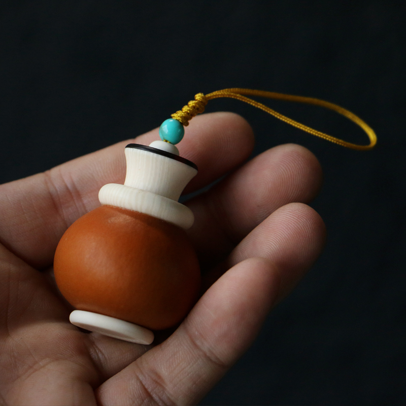 纯手工制作天然小葫芦小挂件香粉盒宝宝小挂件急救丸小罐子手把件