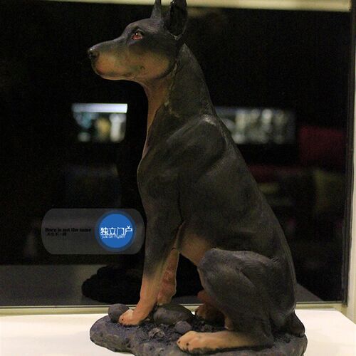 仿真动物设计杜宾猎犬带底座装饰品工艺品杜宾犬摆件直销软装配饰