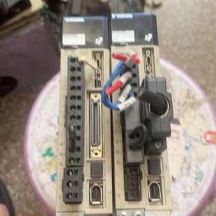 安川驱动SGD7S 2R8A00A002拆机包好实图拍漂亮