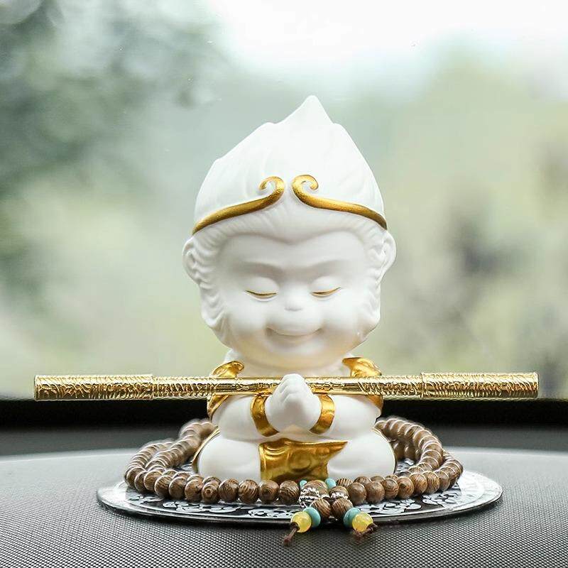 可爱猴子汽车摆件个性孙悟空车载车内装饰品创意大圣中控台上用品