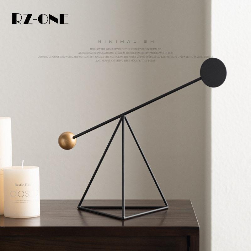 Rzone 现代轻奢平衡杆黑色几何抽象铁艺摆件玄关样板房客厅装饰品