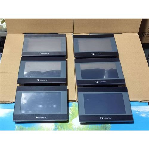 威纶MT6071ip触摸屏   设备拆机件,实物拍摄,成色漂